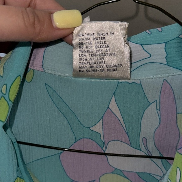 Allison Daley -VINTAGE Blue Lavender Floral Short Sleeve Button Down Size Large - Picture 11 of 15